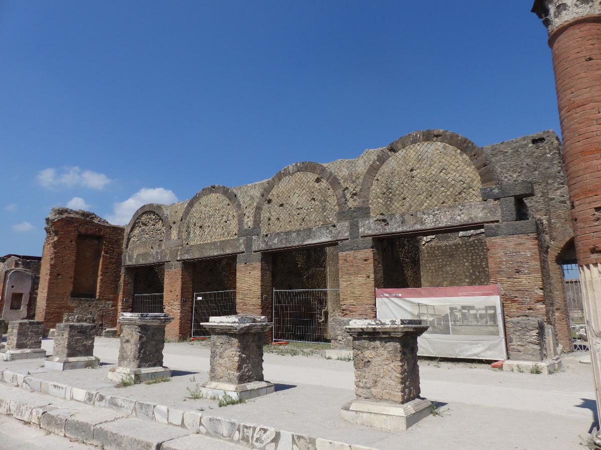 Macellum of Pompeii 