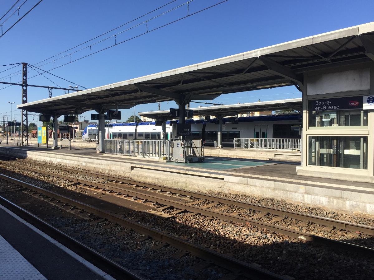 Gare de Bourg-en-Bresse.. 