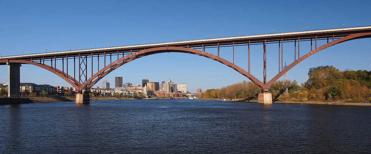 The Smith Avenue High Bridge from the Mississippi River with downtown St Paul in the background, St Paul, Minnesota, USA. Viewed from southwest. 