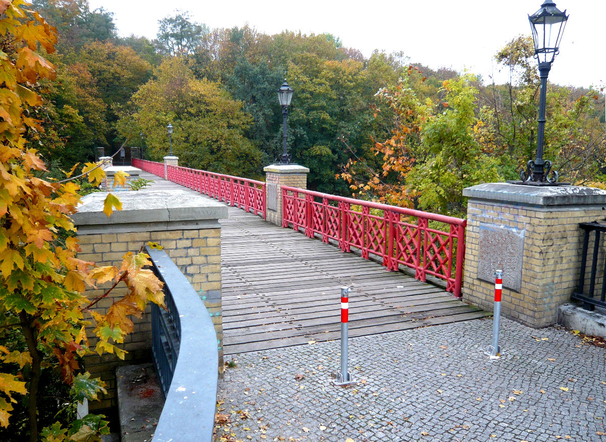 Humboldt Footbridge 