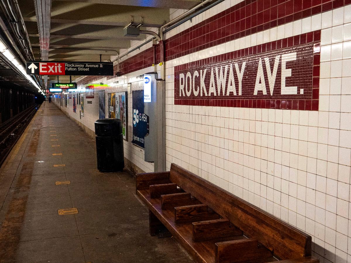 Rockaway Avenue Subway Station (Fulton Street Line) 