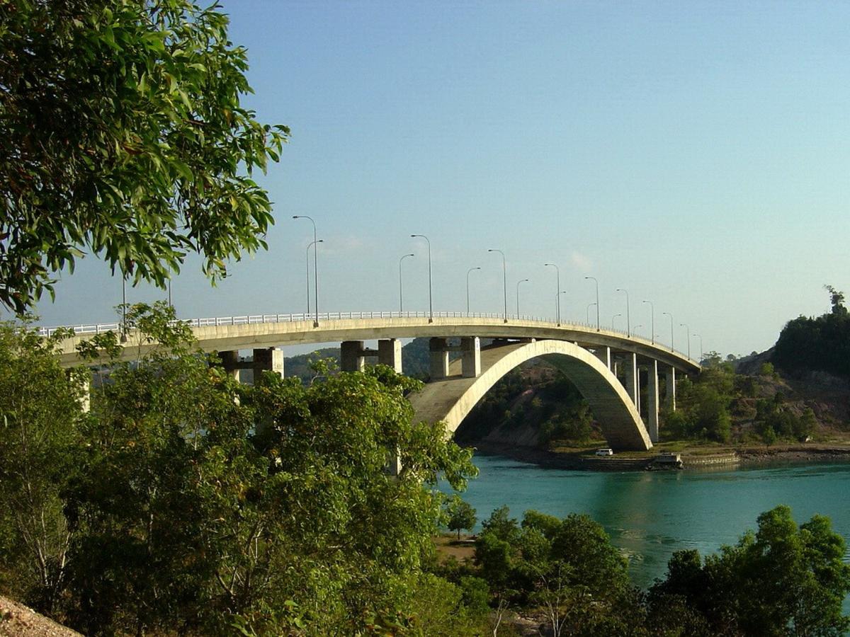 Tuanku-Tambusa-Brücke 