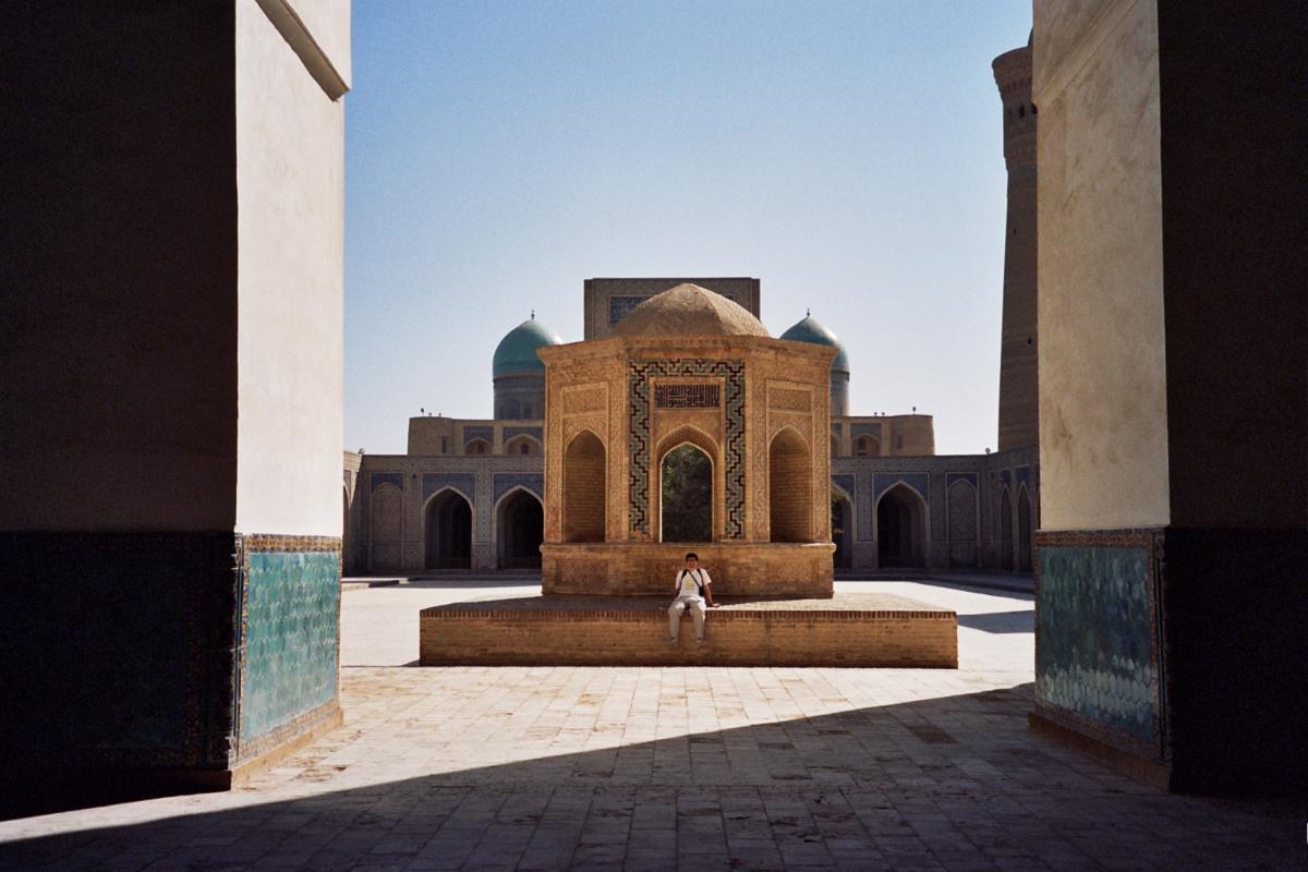 Şadirvan in the courtyard of the Kalyan Mosque — Bukhara, Uzbekistan 