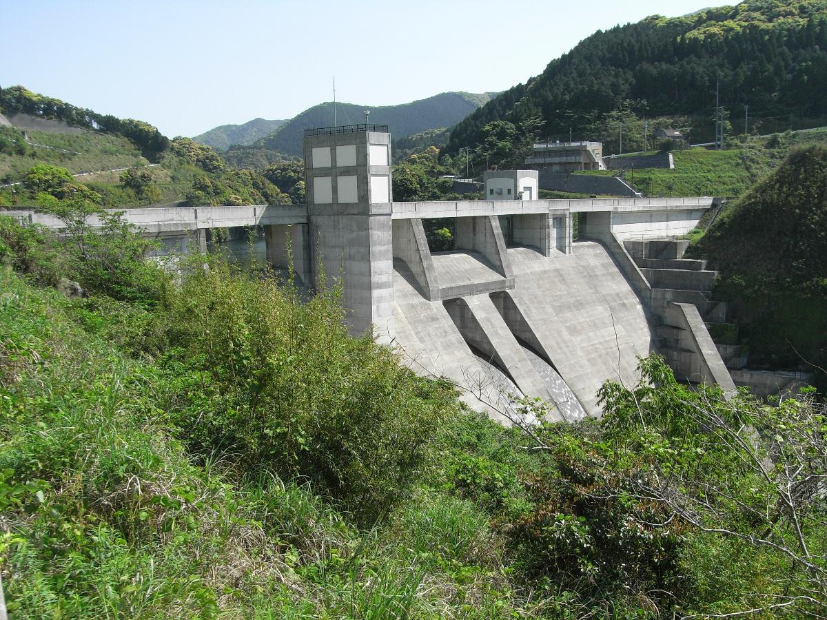 Kawanabe Dam 