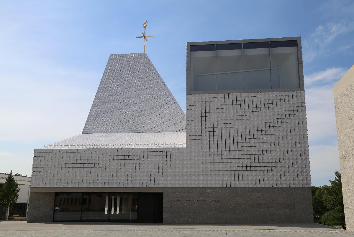 Pfarrkirche Seliger Pater Rupert Mayer, Poing Architekt: Andreas Meck