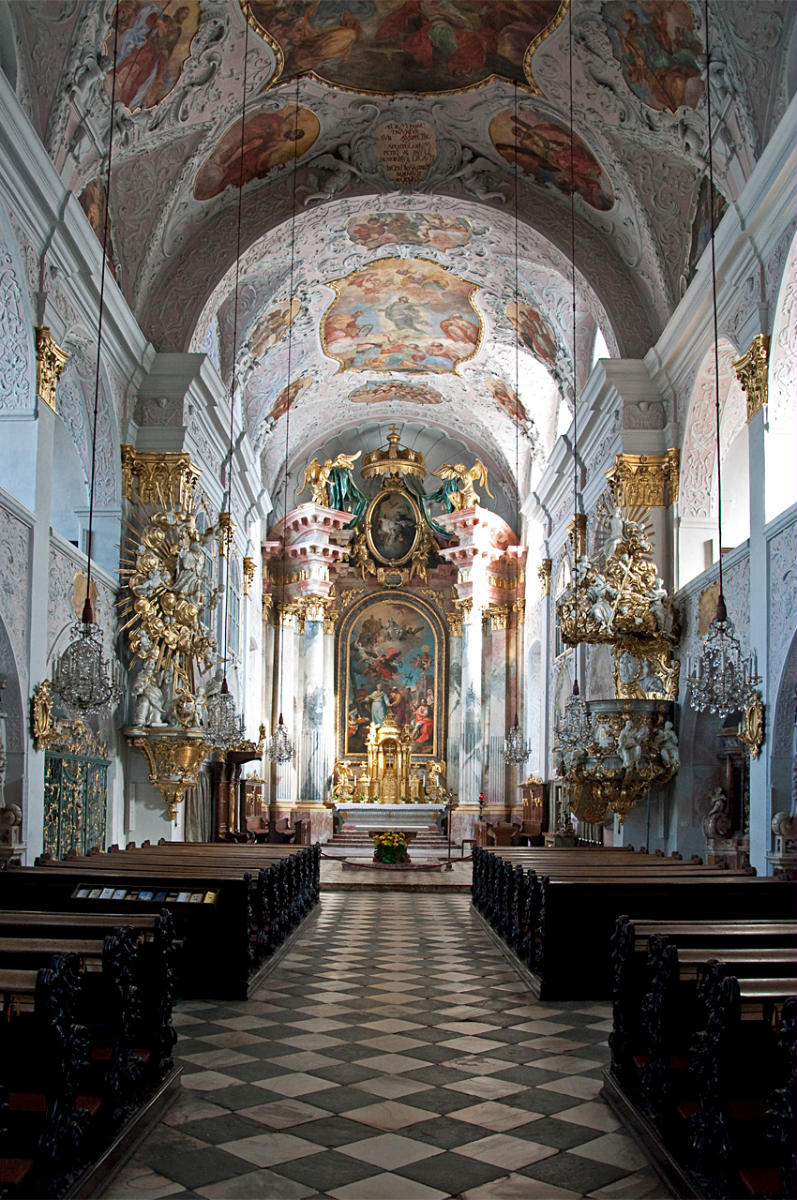 Klagenfurter Dom, Innenansicht 