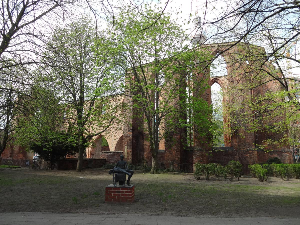 Denkmalgeschützte Ruine der Franziskaner-Klosterkirche, Berlin 