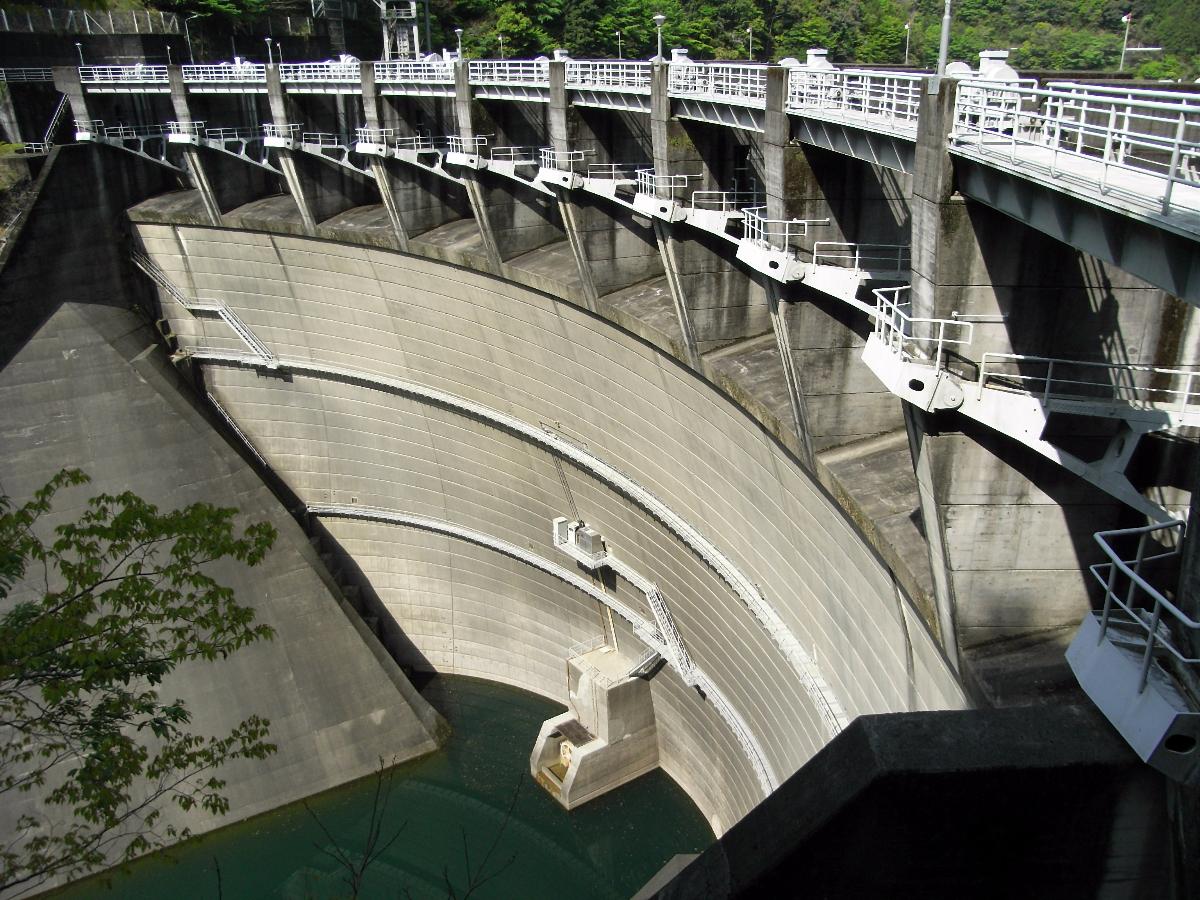 Kominono Dam 