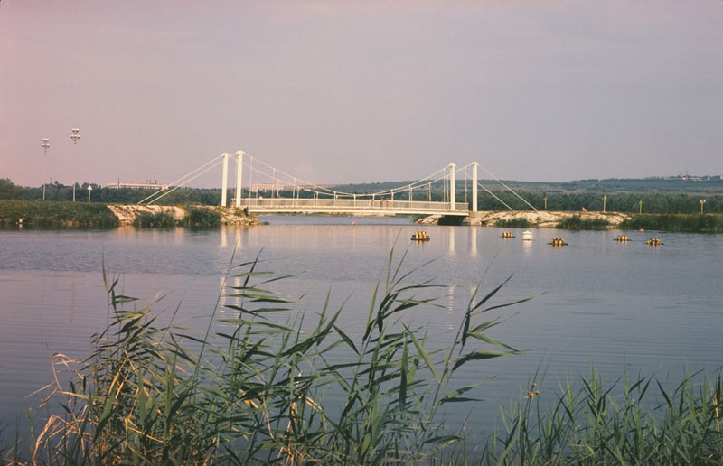 La Izvor Park Bridge 