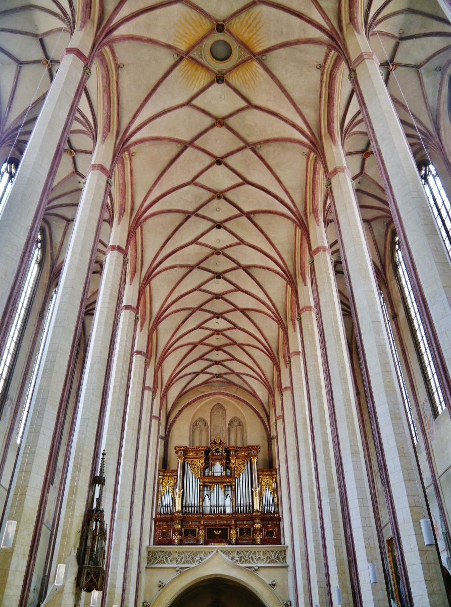 Nave of the Basilica St. Martin, Landshut, Bavaria, Germany 