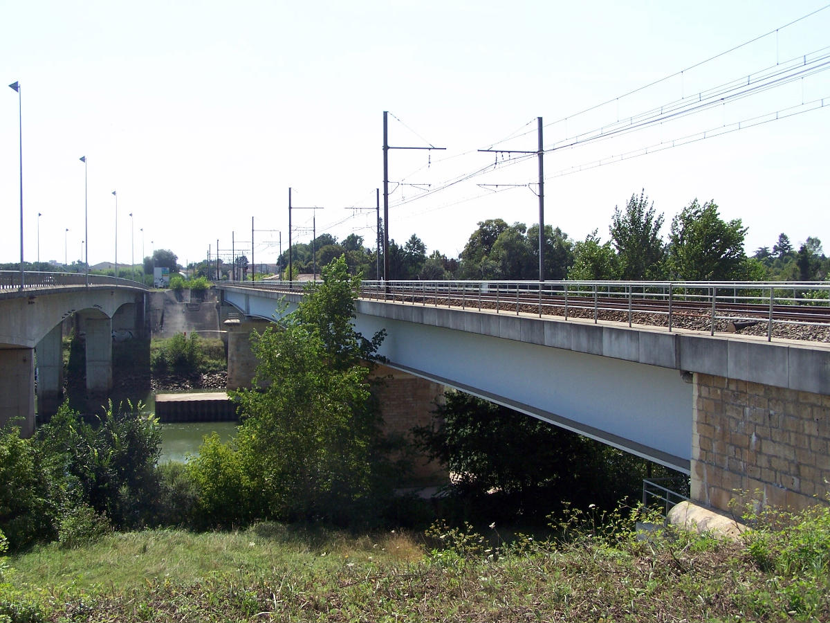 Pont ferroviaire sur la Garonne 