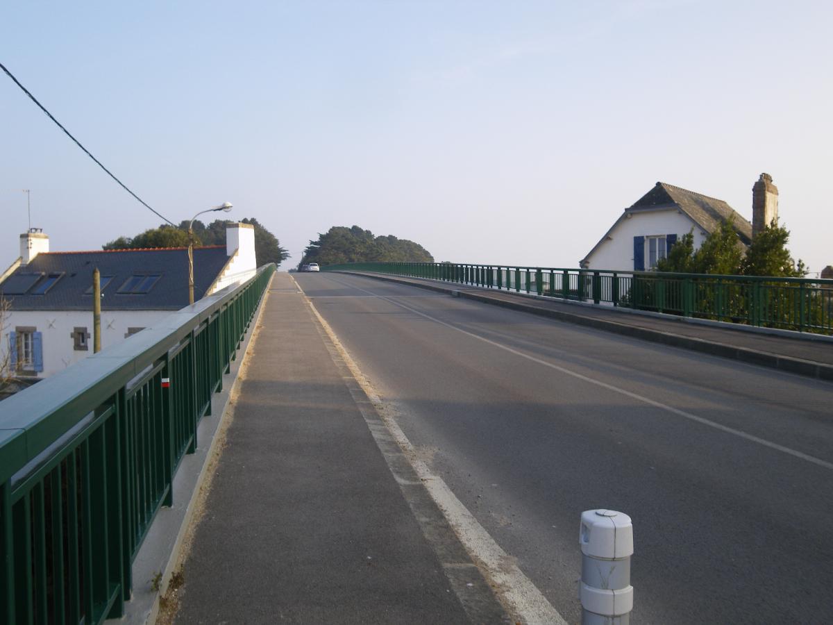 Kerisper Bridge 
