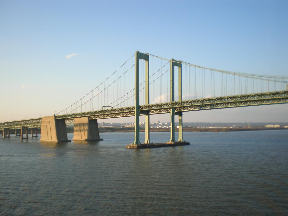 Delaware Memorial Bridge over the Delaware River between New Castle, Delaware and Deepwater, New Jersey 