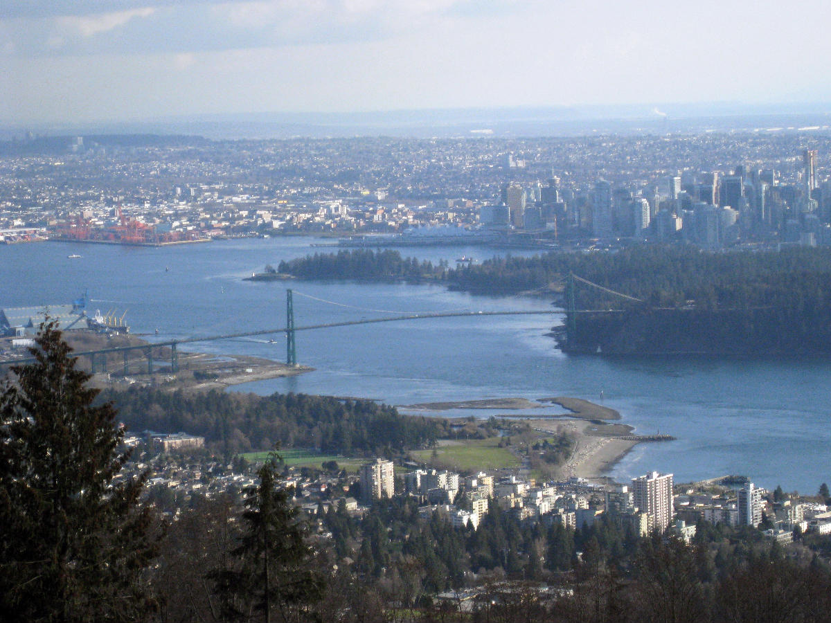 Lions Gate Bridge 