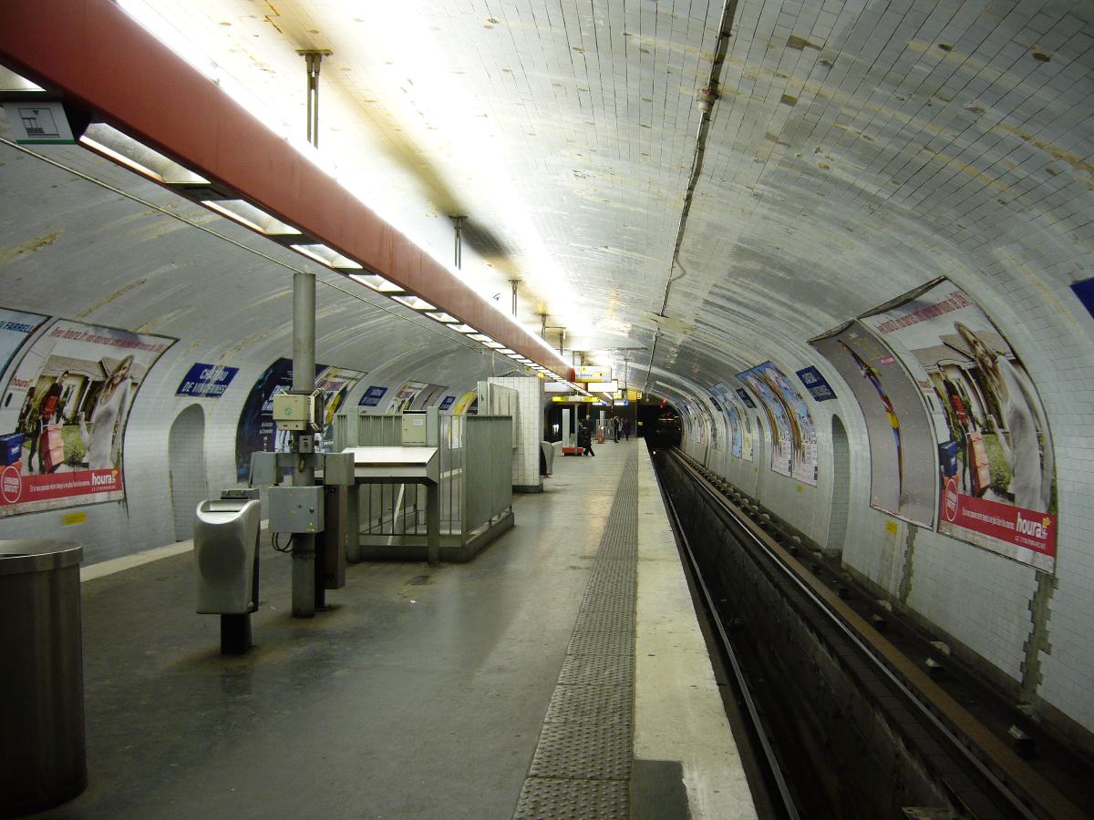 Metrobahnhof Château de Vincennes 