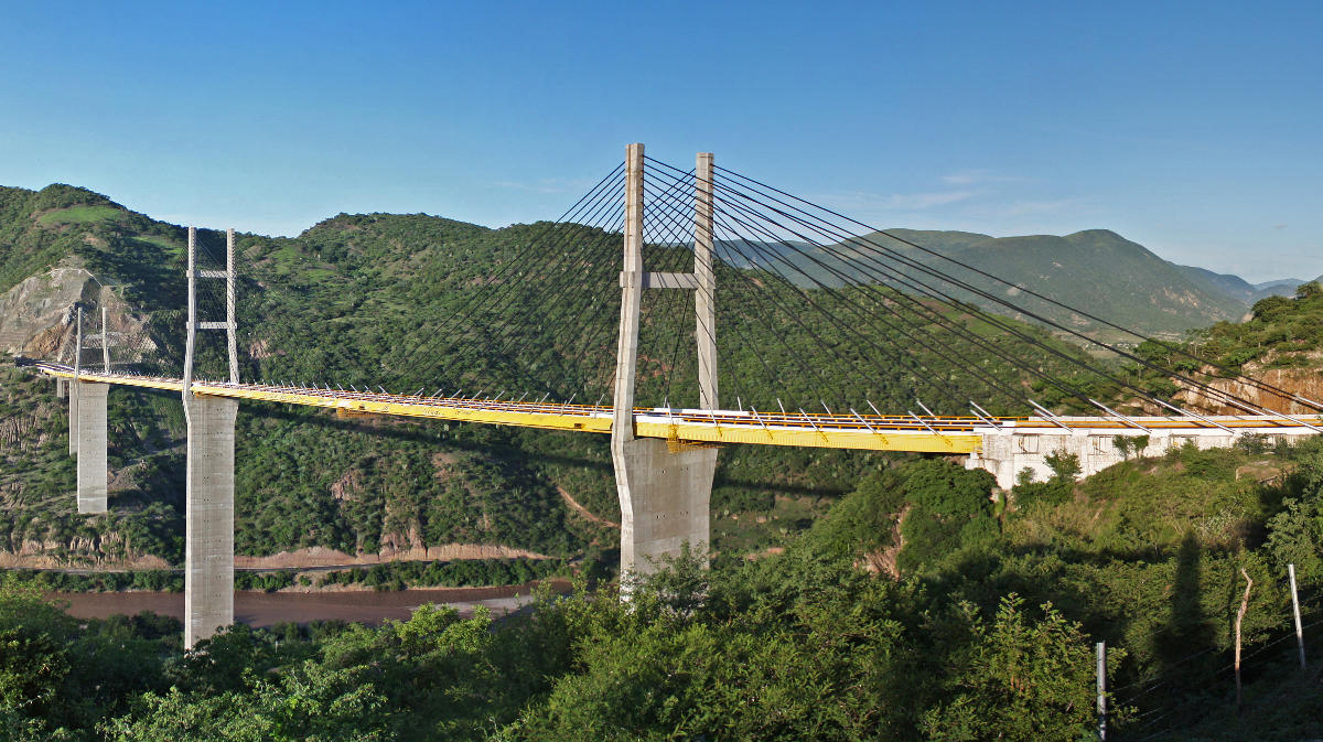 Mezcala Bridge on Highway 95 in Mexico 