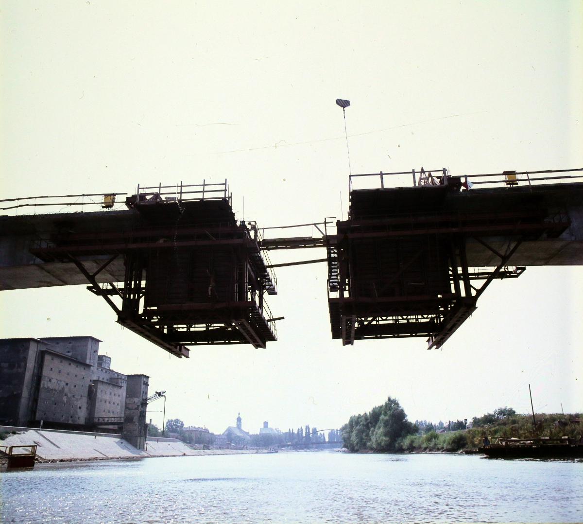 Széchenyi-Brücke 