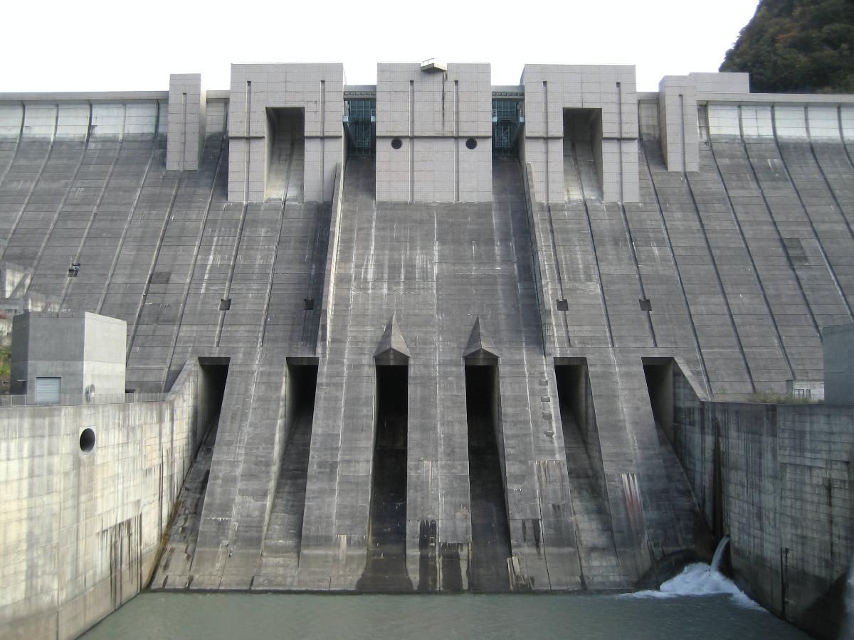 Nagashima Dam 