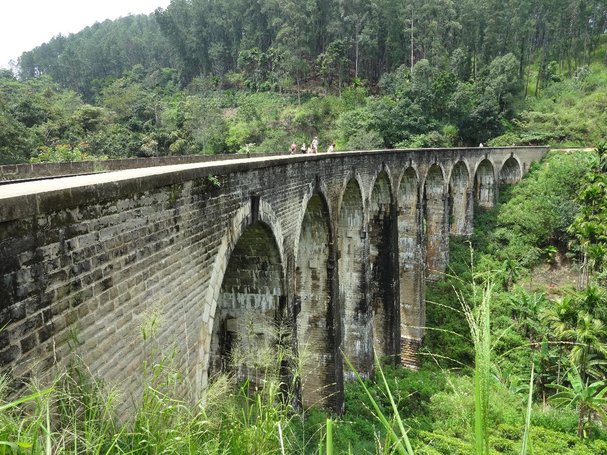 Nine Arches Bridge in Demodara bei Ella 