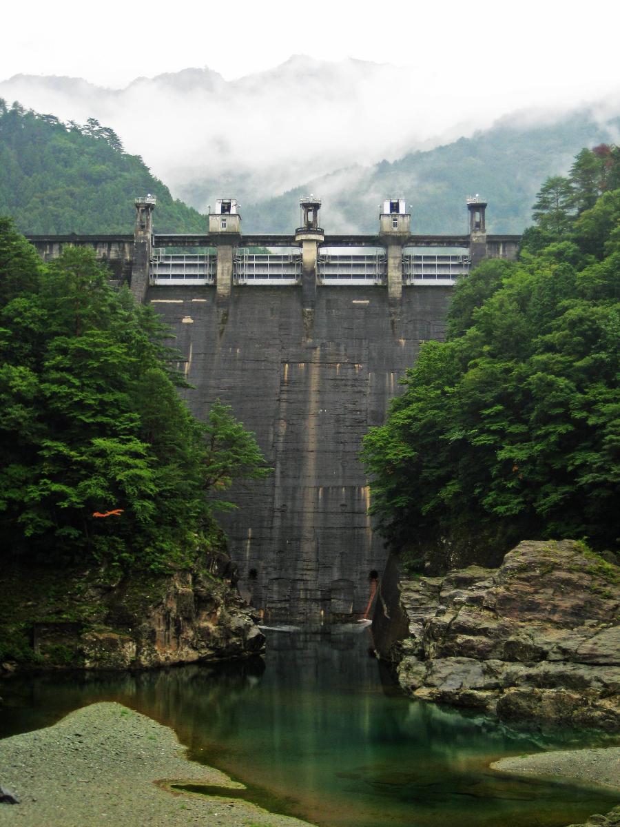 Ōhashi Dam. 