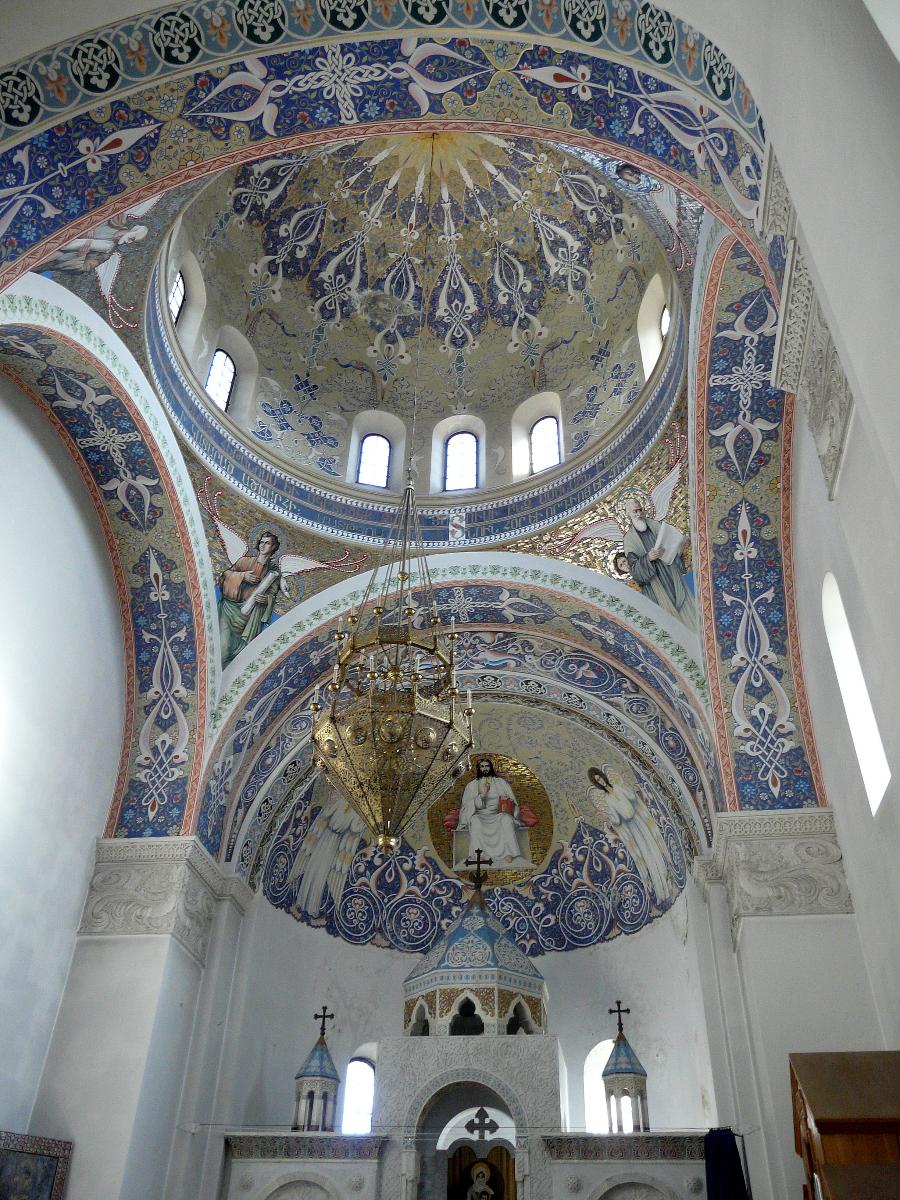 Église Sainte-Hripsimé de Yalta 