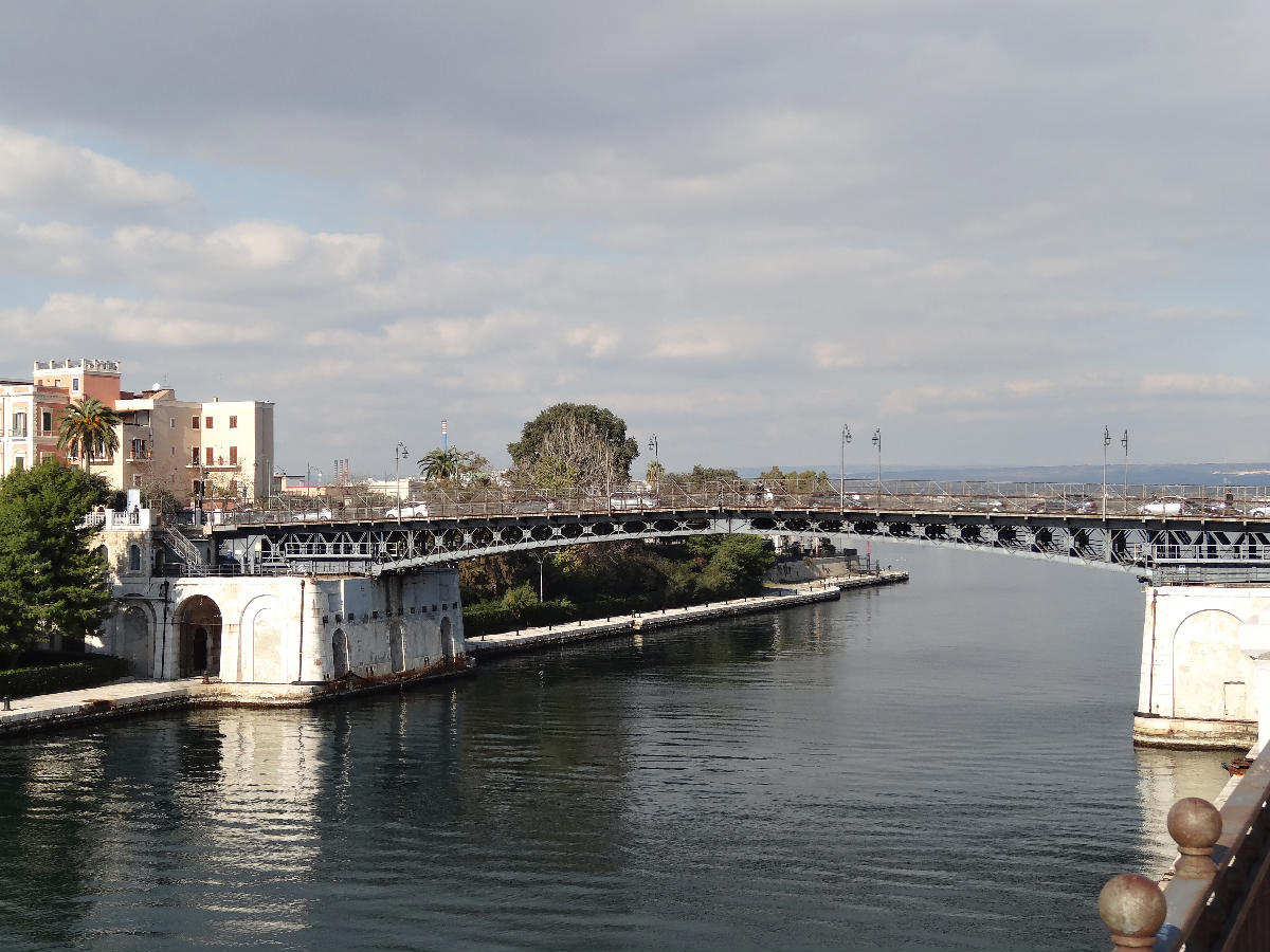 Ponte Girevole 