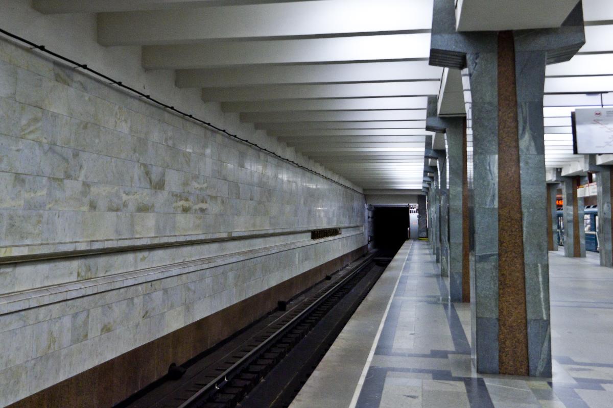Pralietarskaja Metro Station 