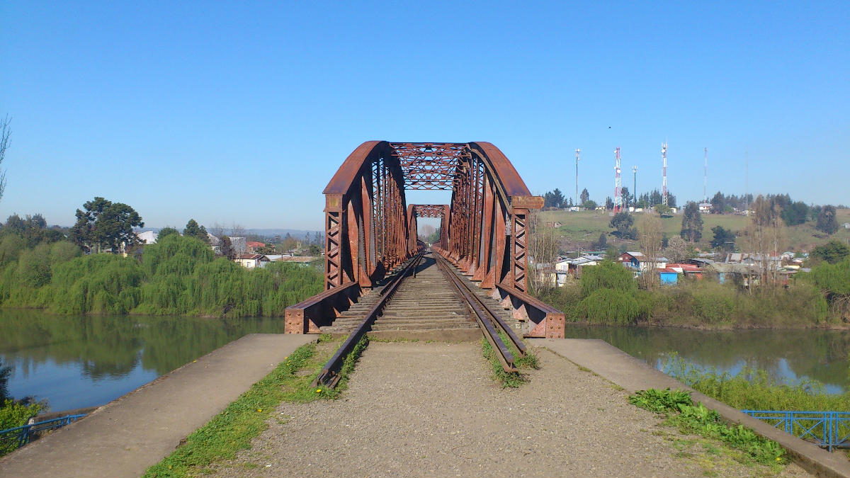 Nueva Imperial Railway Bridge 