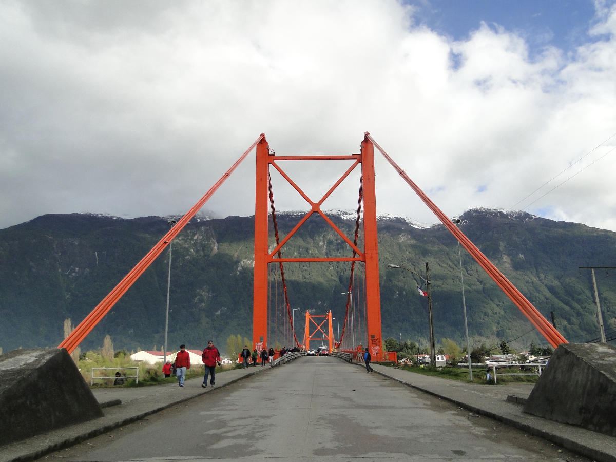 President Ibáñez Bridge 