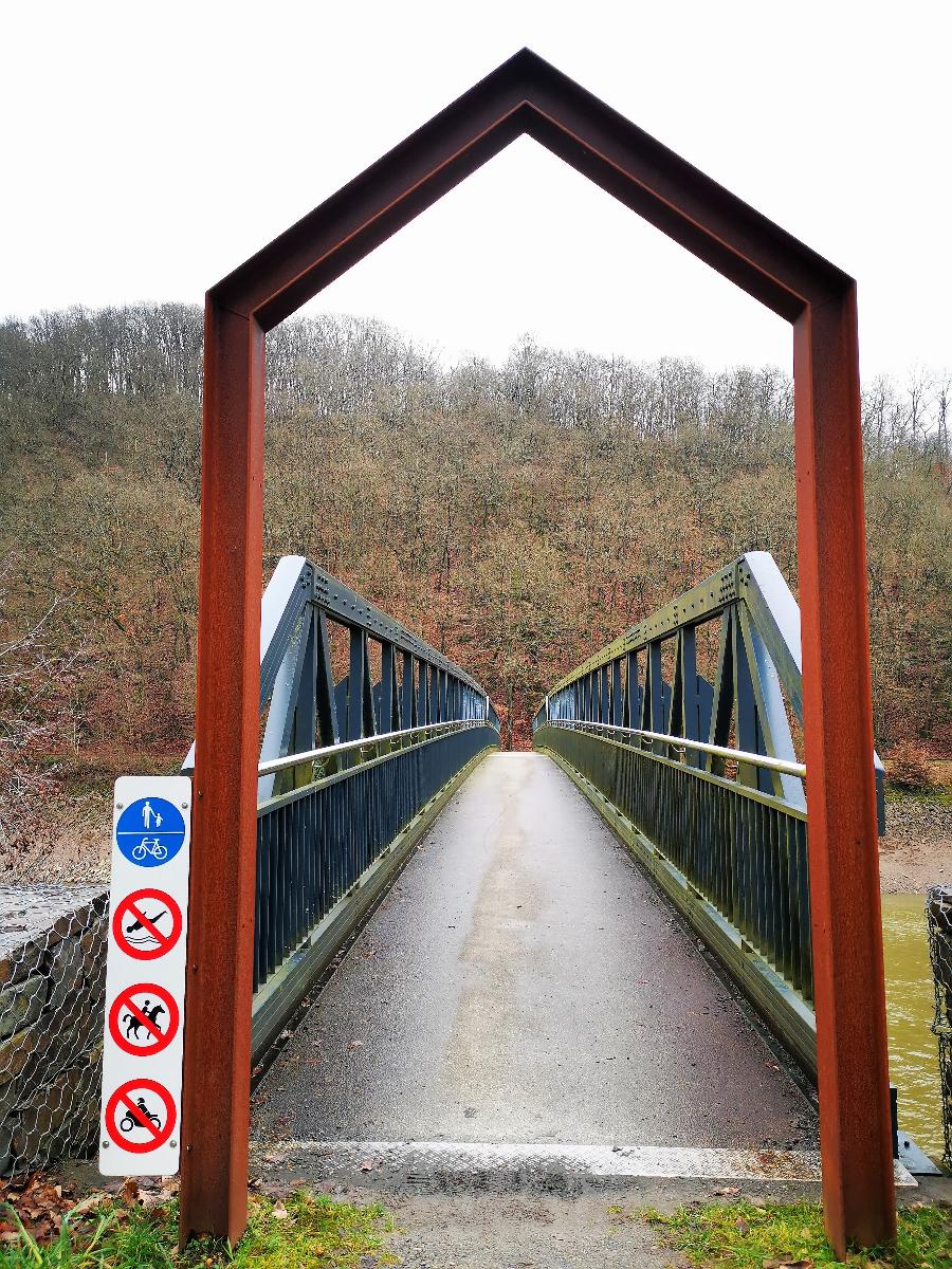 Bivels-Waldhof Footbridge 