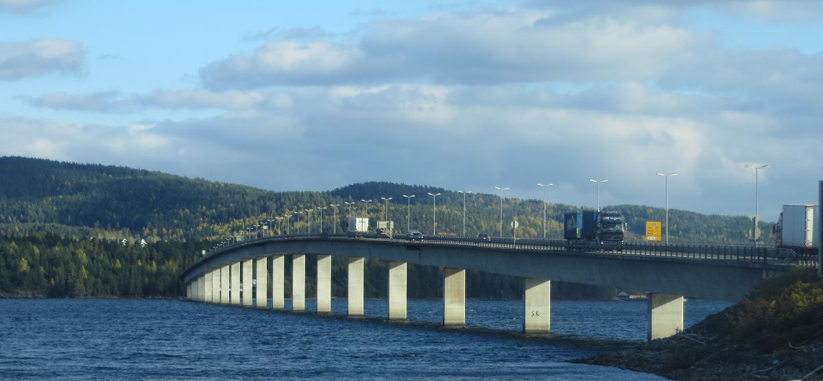 Mjøsa Bridge 