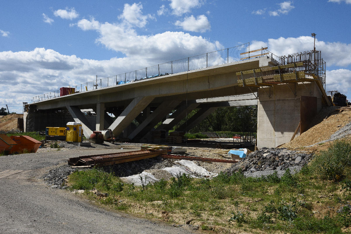 Lahnbachbrücke S7 