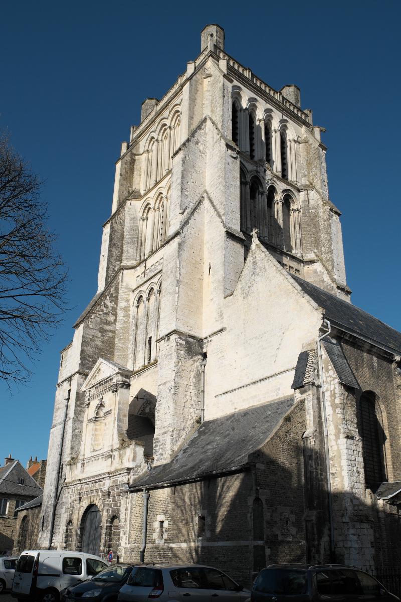 Katholische Kirche in im Département Pas-de-Calais (Hauts-de-France/Frankreich) 