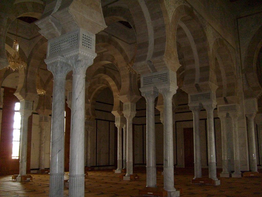 Salle de prière de la mosquée El Abidine de Carthage 