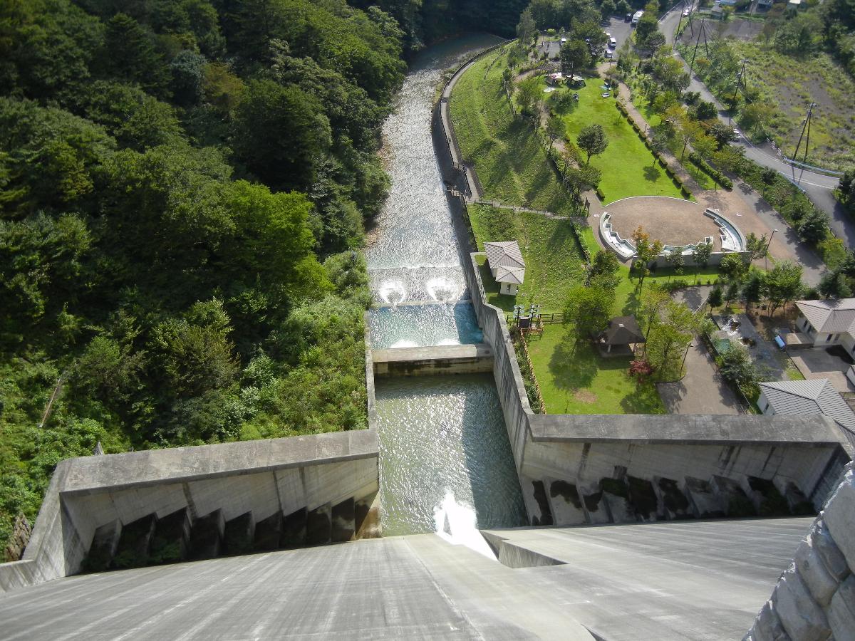 Shimagawa Dam 