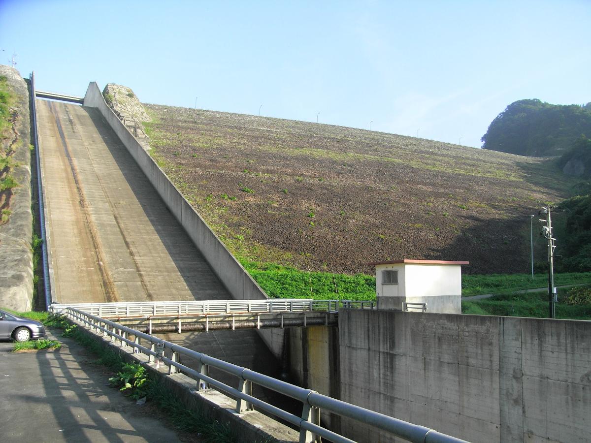 Shintsuruko Dam 