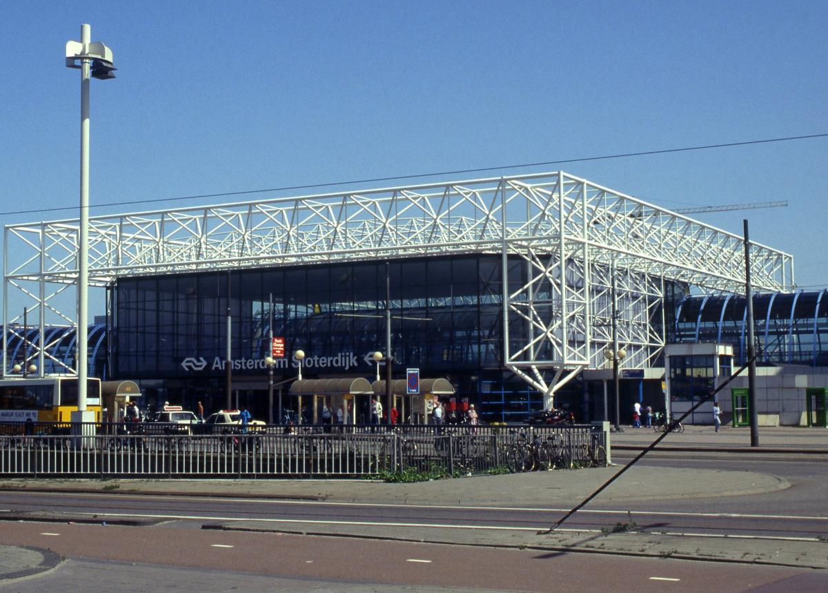 Amsterdam Sloterdijk Station (Amsterdam, 1983)