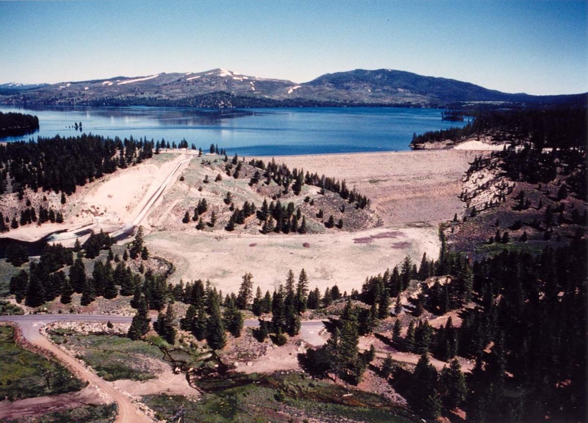 Stampede Dam and Reservoir in eastern California 