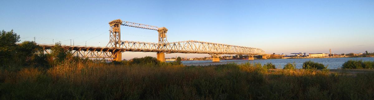 Alte Wolgabrücke Astrachan 