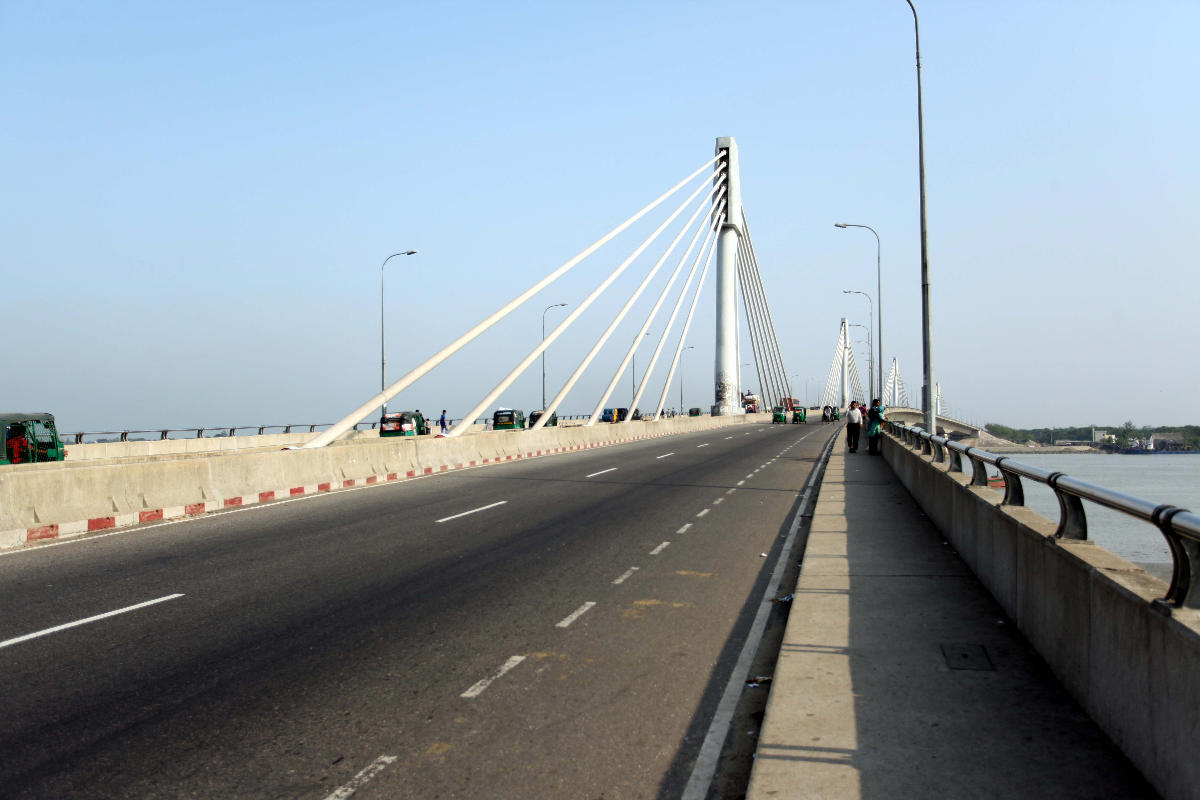 Shah Amanat Bridge 