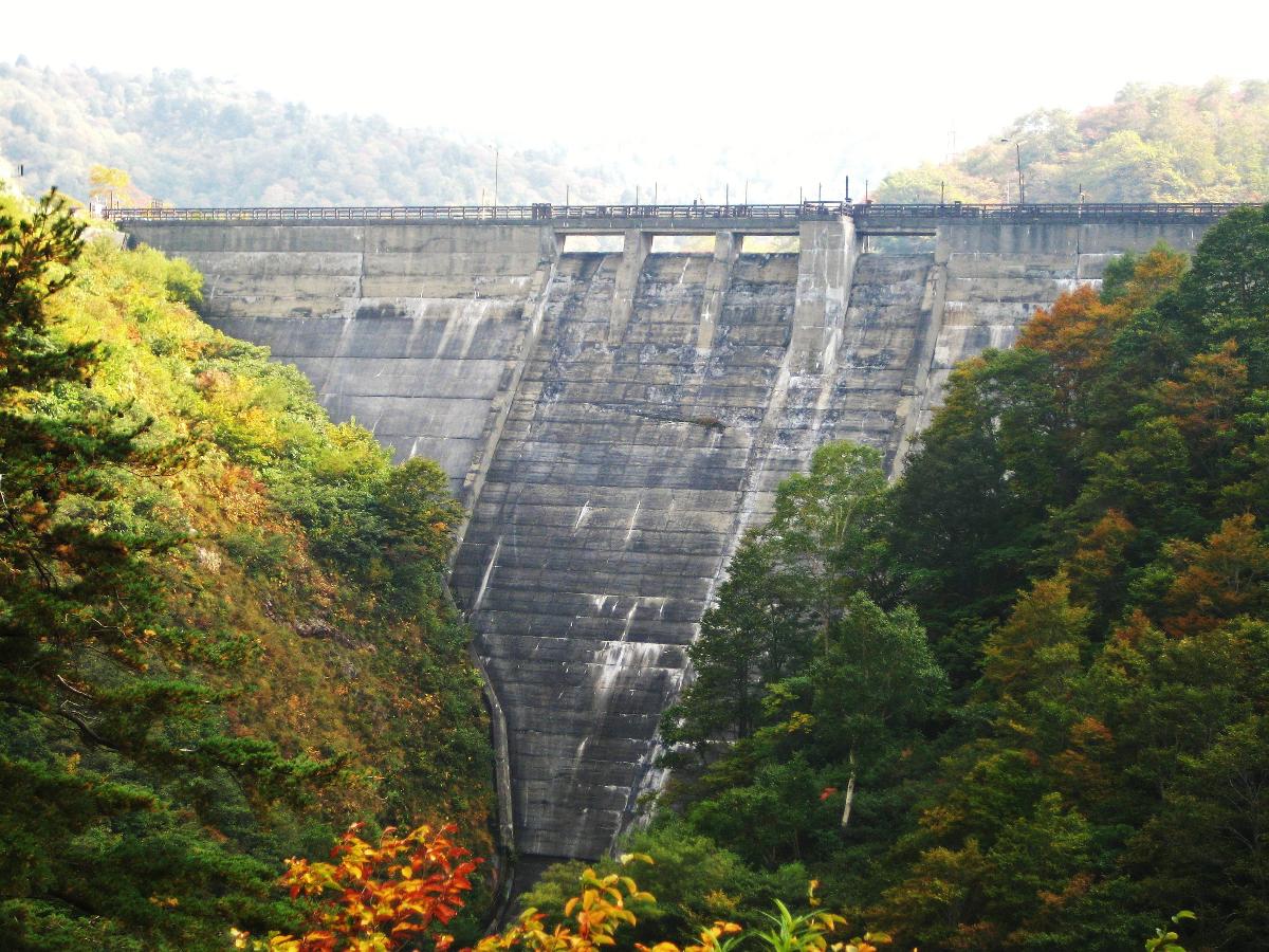 Sukenobu Dam. 