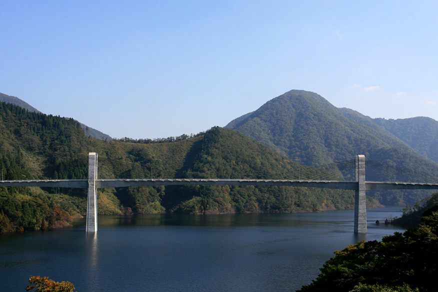 Tokunoyamahattoku Bridge 