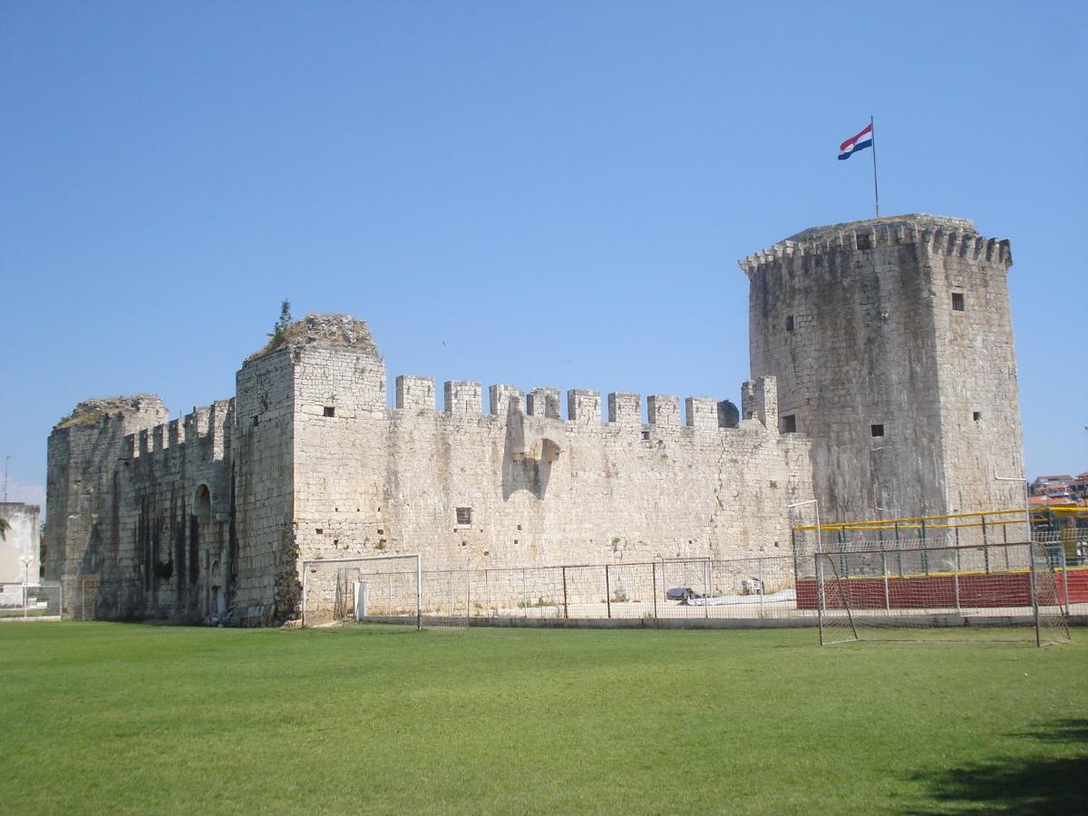 Burg Kamerlengo 