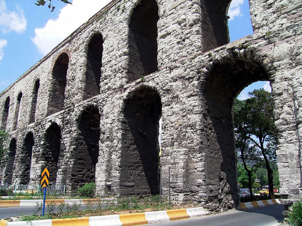 Aqueduct of Valens 