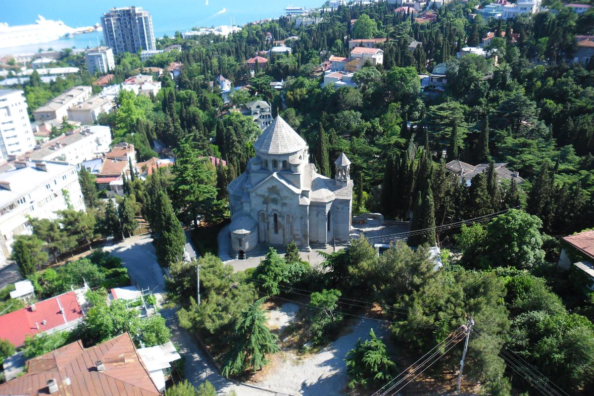 Église Sainte-Hripsimé de Yalta 