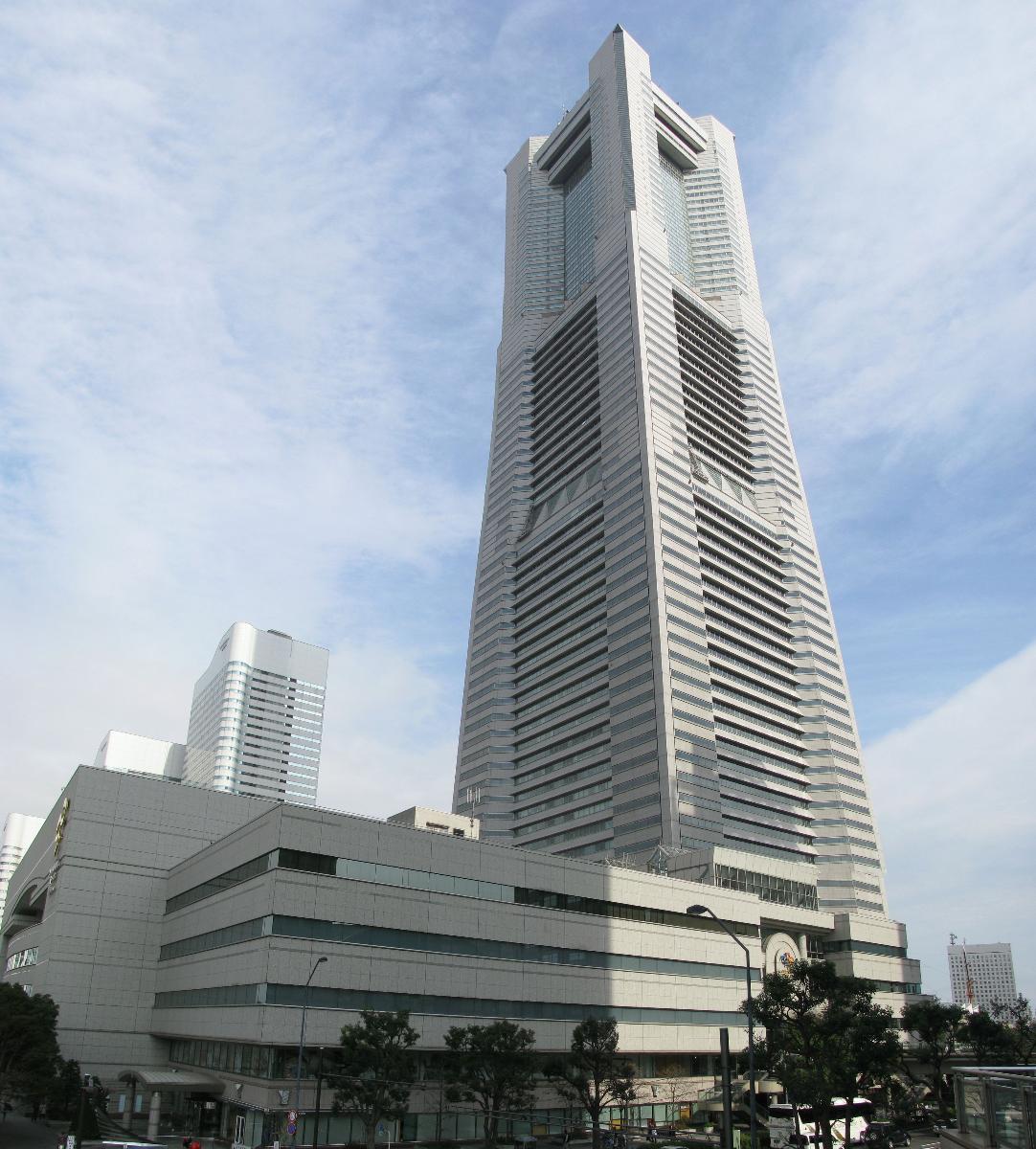 Yokohama Landmark Tower 