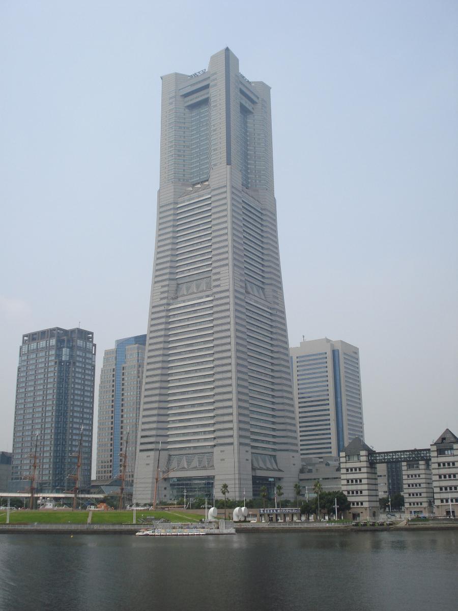 Yokohama Landmark Tower 