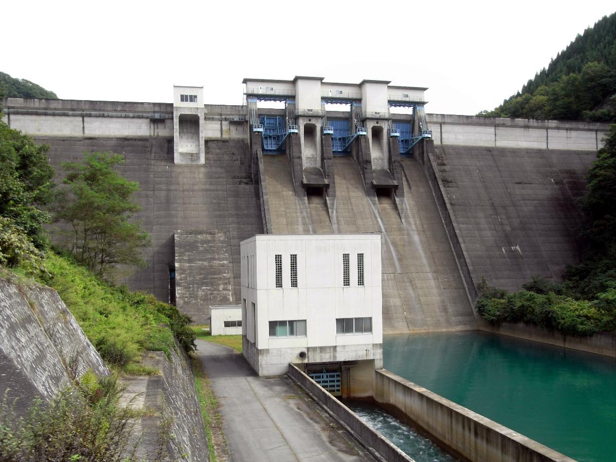 Yoroibata Dam (Tamagawa river/Akita Pref./Japan) 